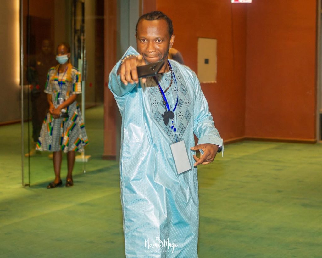 Après le grand défi relevé à Libreville en 2025,
Hervé Moukoko  Aziz Sanfo et toute l&rsquo;équipe vous donnent rendez vous à Abidjan… 
Ne manquons pas la 6 e édition…. Abidjan c&rsquo;est Abidjan….
